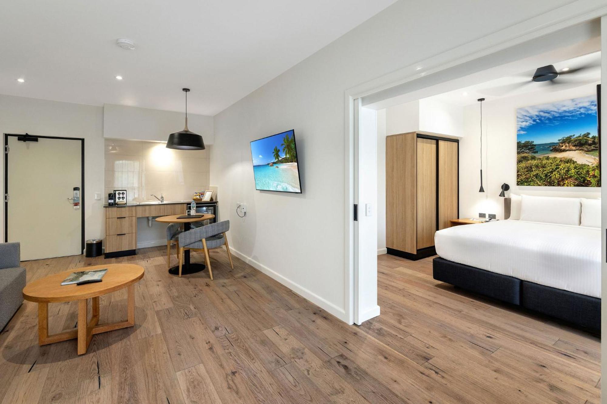 Mercure Darwin Airport Resort Exteriör bild